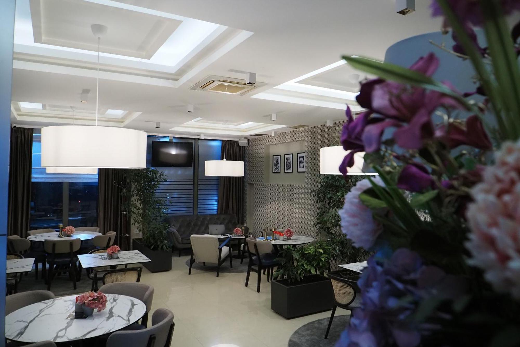 Indija Apartment And Rooms In Club מראה חיצוני תמונה