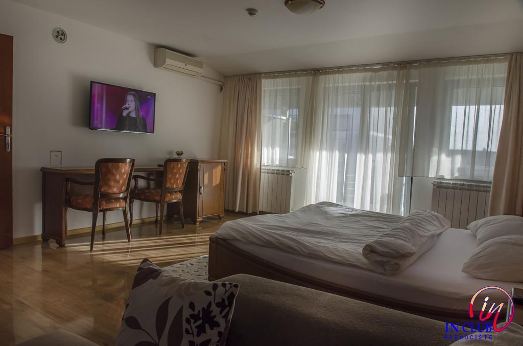 Indija Apartment And Rooms In Club מראה חיצוני תמונה