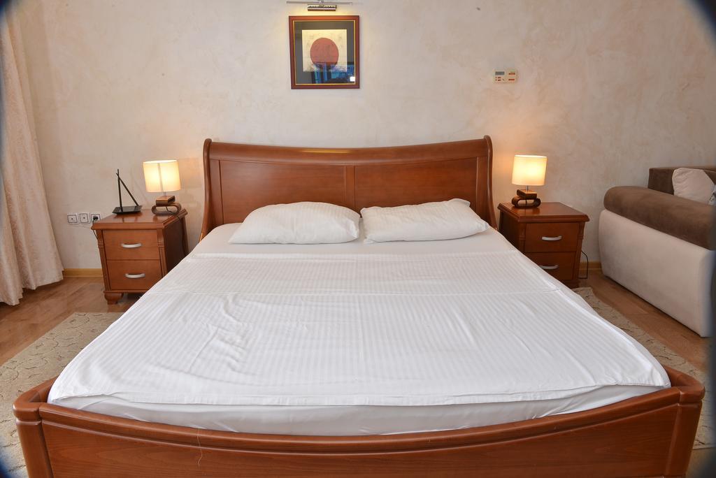Indija Apartment And Rooms In Club מראה חיצוני תמונה