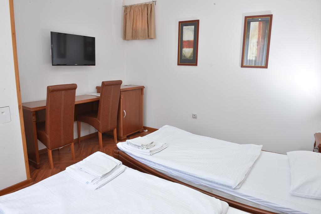 Indija Apartment And Rooms In Club מראה חיצוני תמונה