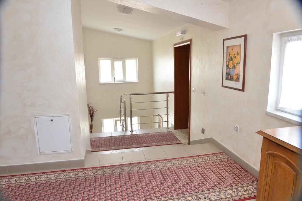 Indija Apartment And Rooms In Club מראה חיצוני תמונה